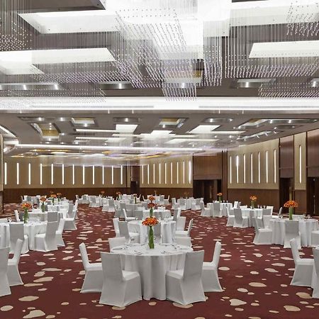 Millennium Hail Hotel מראה חיצוני תמונה The Grand Ballroom