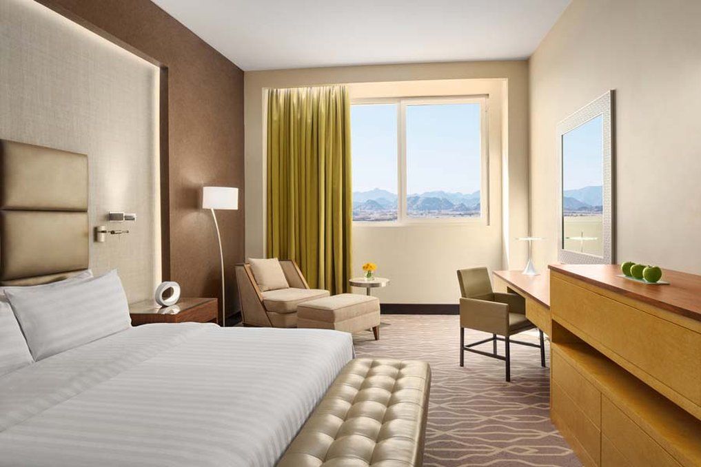 Millennium Hail Hotel מראה חיצוני תמונה A guest room at the Hilton Las Vegas